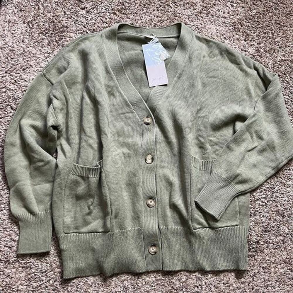 NWT Goumi Kids Womens Knit Button Up Sweater SZ S/M Artichoke Green Cardigan